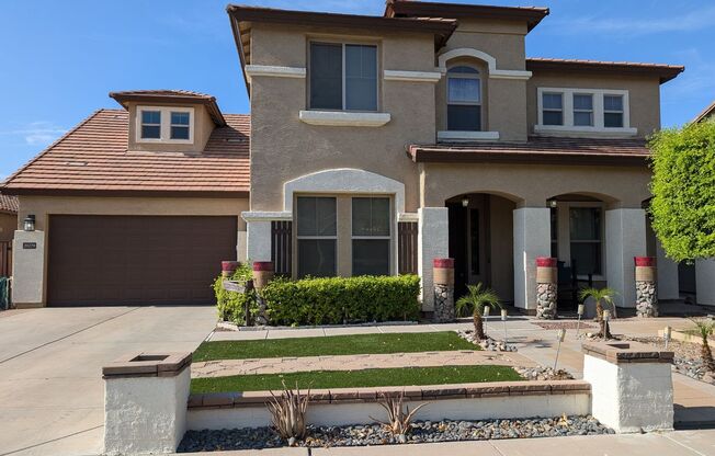 5 Bedroom Home in the Montelena Neighborhood near E Ocotillo Rd and S Ellsworth Rd!
