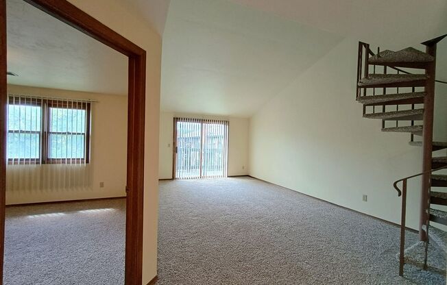 1 bed, 1 bath, 683 sqft, $1,120, Unit 2970-084