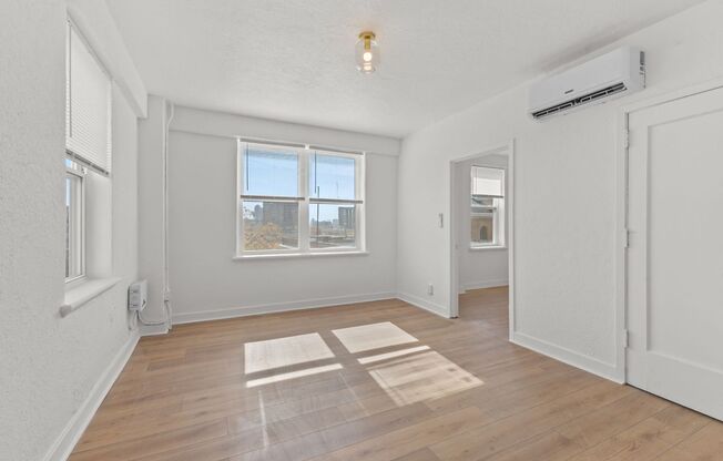 1 bed, 1 bath, 500 sqft, $925, Unit 506