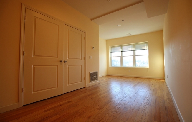 140 UN ST