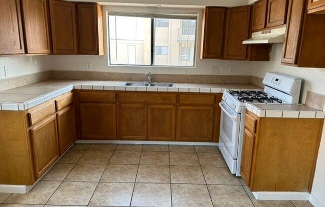 3308 Loyalton Ave A-D
