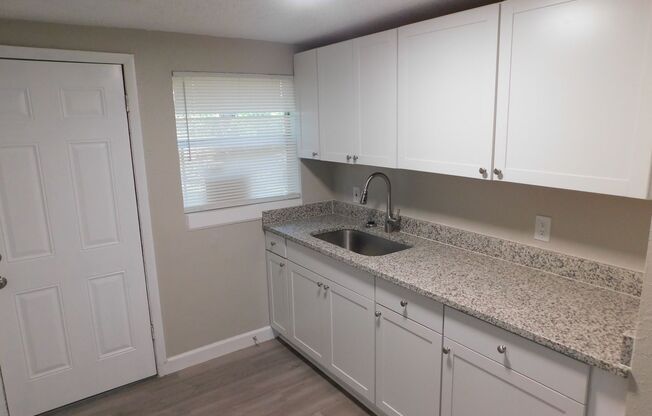 1 bed, , $555