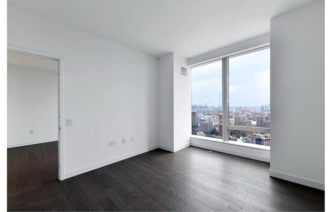 1 bed, 1 bath, 694 sqft, $5,500, Unit 48E