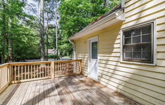 145 SHADOW MOSS DR