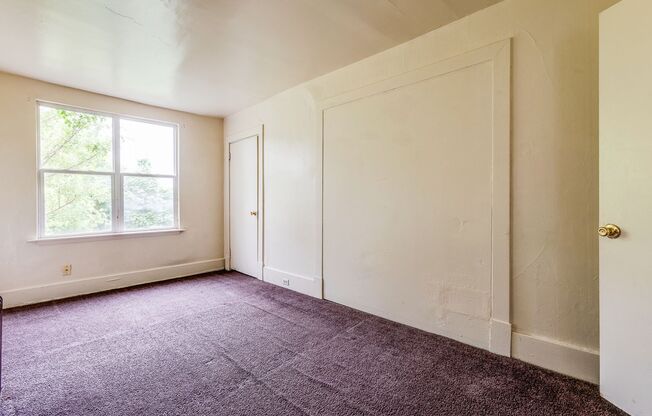 2 beds, 1 bath, $900, Unit #1 Basement