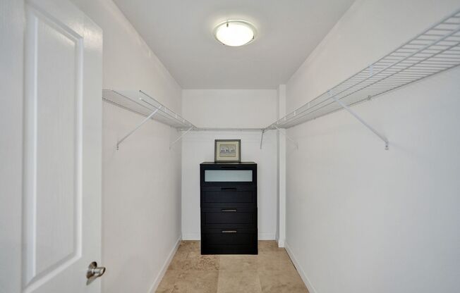 2 beds, 2 baths, $5,860, Unit Apt 503