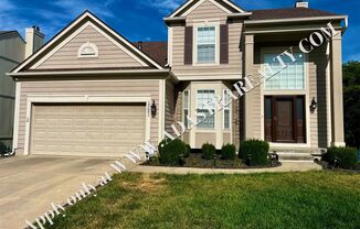 4 beds, 3.5 baths, $2,495