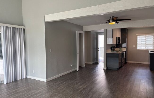 2 beds, 1 bath, 970 sqft, $2,860, Unit 0116