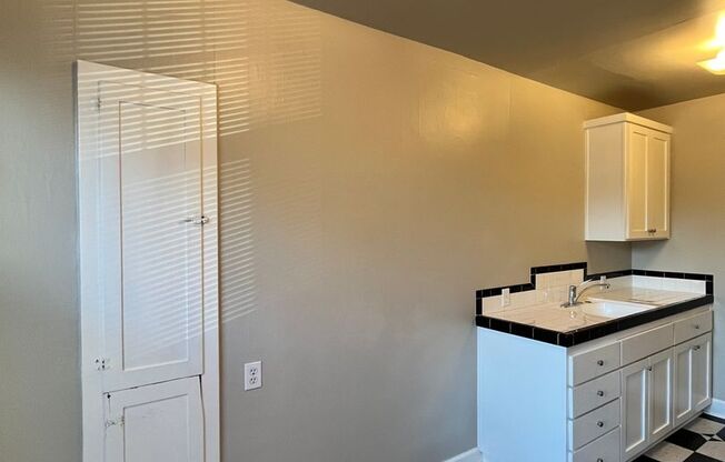 Studio, 1 bath, $1,245, Unit 209