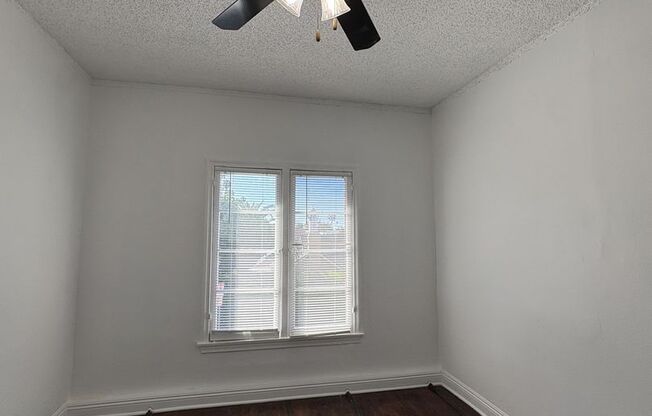 1 bed, 1 bath, $1,600, Unit Unit 211
