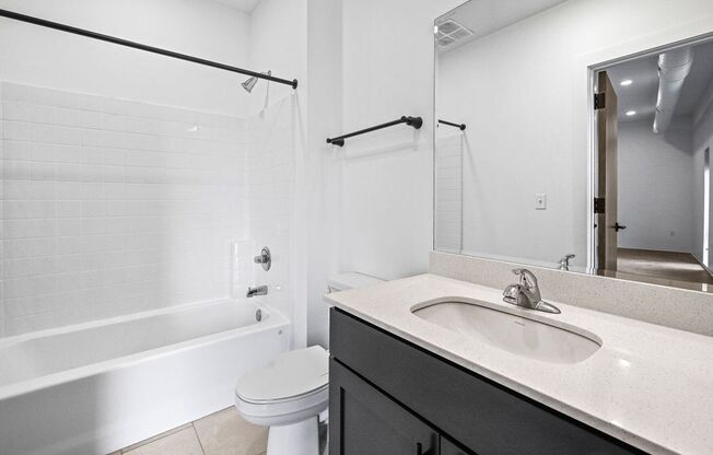 Studio, 1 bath, 444 sqft, $1,075, Unit 3201