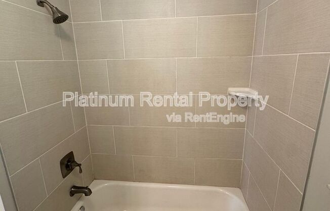 4 beds, 3 baths, 1,560 sqft, $2,300