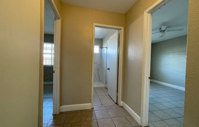 2 beds, 1 bath, $2,500