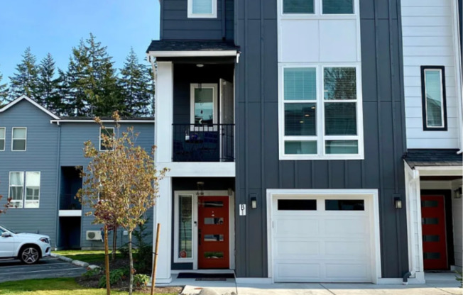 Lynnwood Townhome