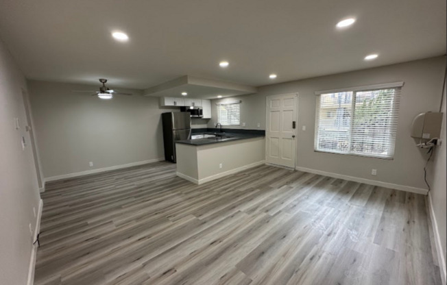 1 bed, 1 bath, 590 sqft, $2,100, Unit #20