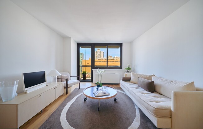1 bed, 1 bath, 685 sqft, $4,895, Unit 9N