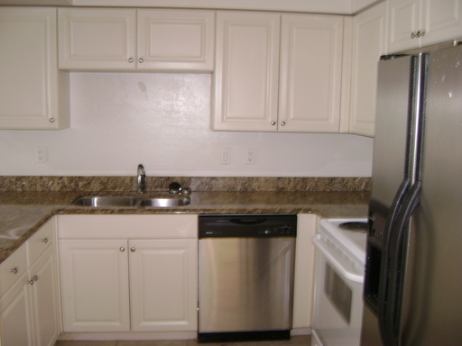 2 beds, 2.5 baths, 1,432 sqft, $2,000, Unit 8