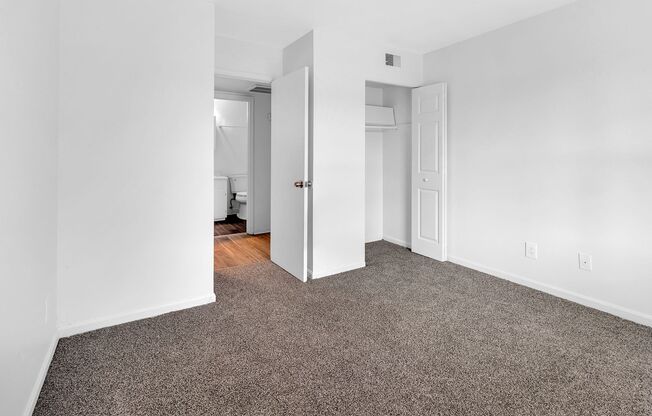 1 bed, 1 bath, 625 sqft, $750, Unit 06