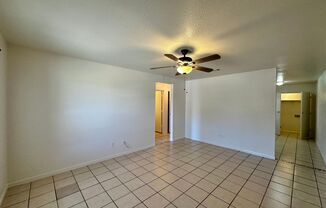 2 beds, 1 bath, 970 sqft, $1,100, Unit A