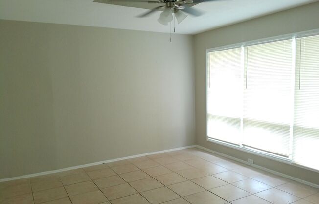 4833 Mokry - 3/Bed 2/Bath - $1550/month