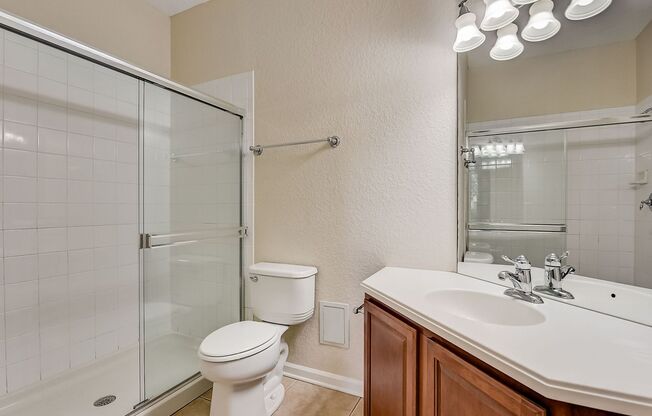3 beds, 2 baths, $1,865, Unit UNIT 103