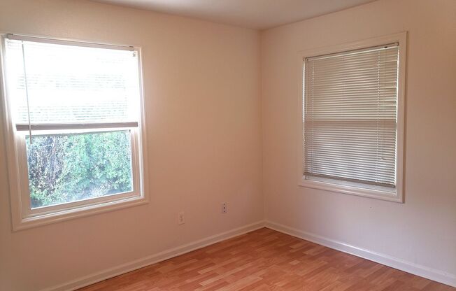 3 beds, 1 bath, $2,095