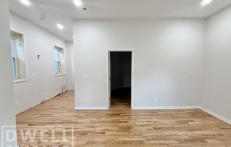 1824 S CANALPORT
