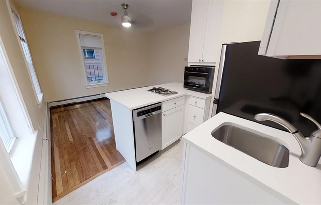 Studio, 1 bath, $2,550, Unit 3
