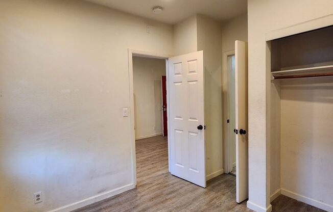 1 bed, 1 bath, 400 sqft, $1,865, Unit 201