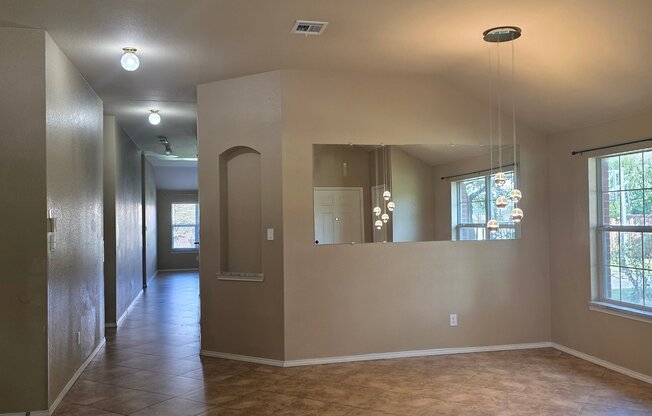 12112 LAMINGTON DR
