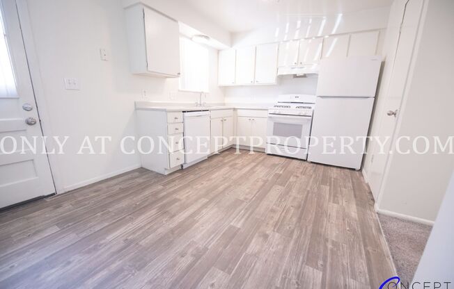 2 beds, 1.5 baths, 1,040 sqft, $1,349, Unit 14