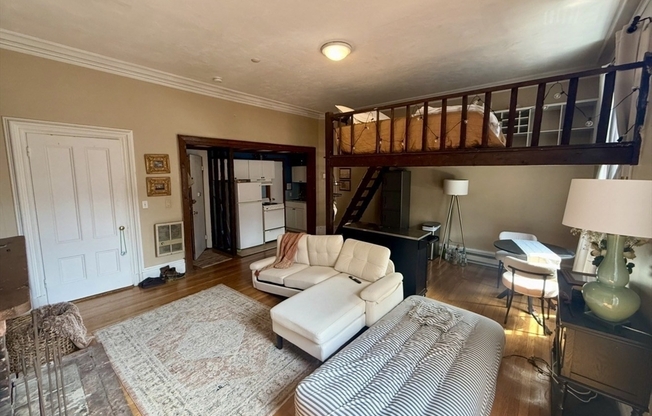 183 Beacon St.