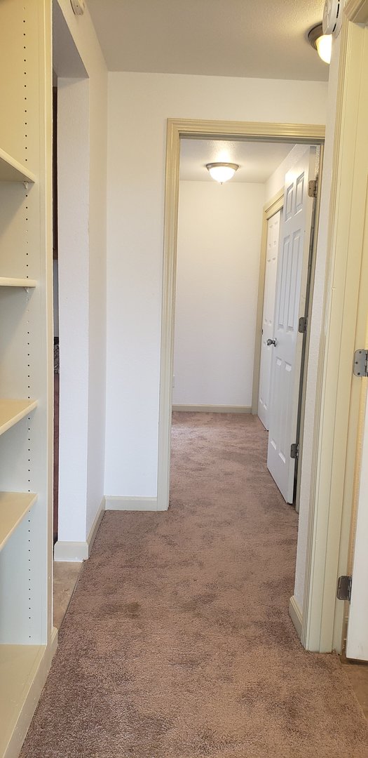 Kingston Harbor Apartments