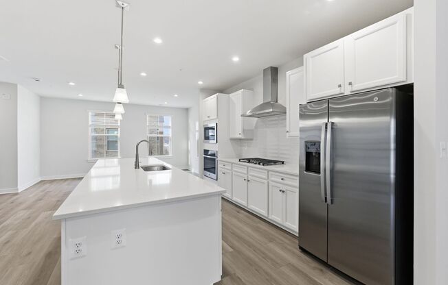 Beautiful 3 BR/2.5 BA Townhome in Ellicott City!