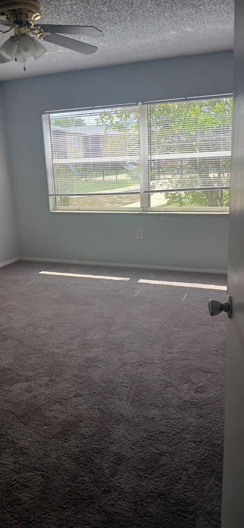 1 bed, 1 bath, 720 sqft, $1,350, Unit 112