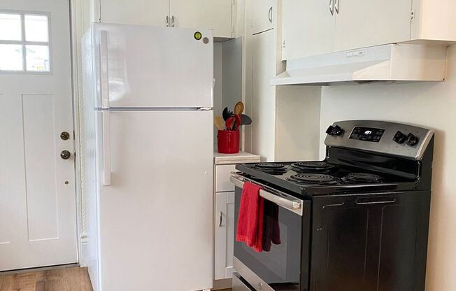 1 bed, 1 bath, $1,600, Unit 501-A