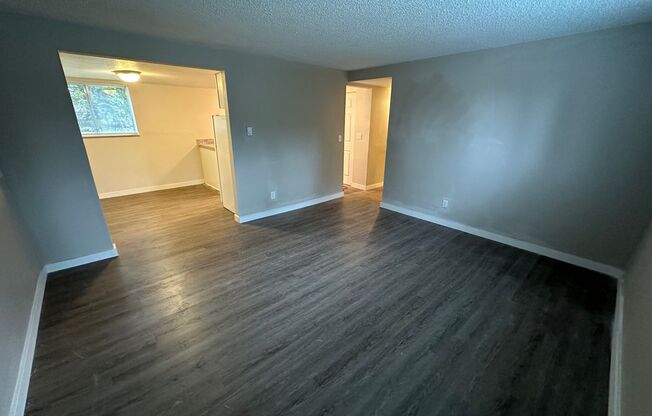 2 beds, 1 bath, 864 sqft, $1,450, Unit Unit 2