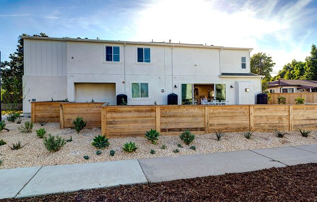 Fantastic 2 story Farm Home 4 bedrooms – 2.5 bath in the heart of Westchester