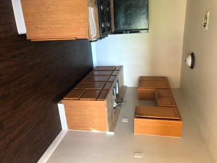 2 beds, 1 bath, 1,050 sqft, $1,600, Unit 3