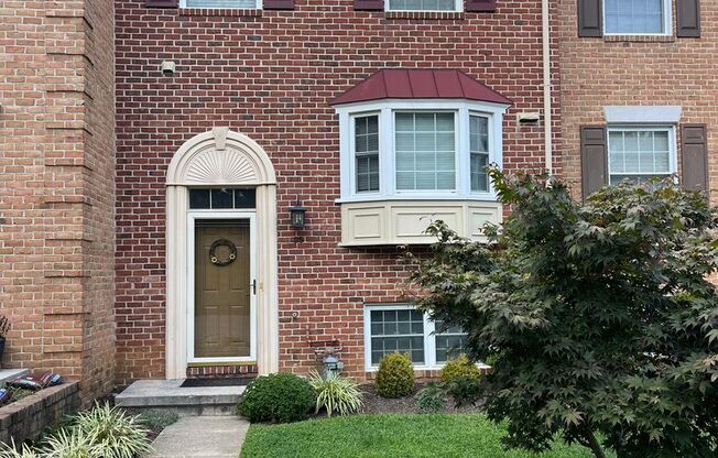 Stunning 4-bedroom, 3.5-bathroom + Loft townhouse in Cockeysville, MD