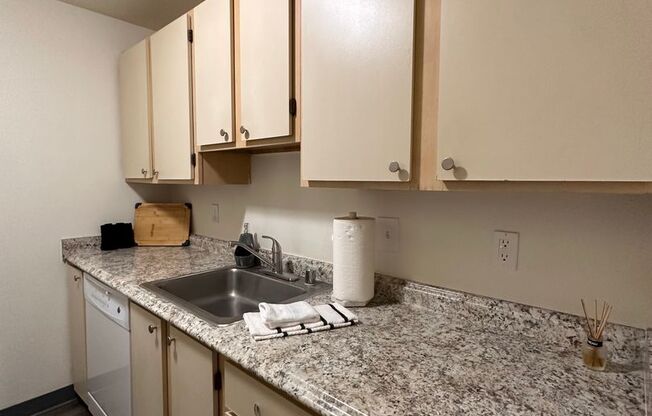 Willow Creek Apartments