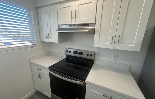 2 beds, 1 bath, $1,445, Unit # 4