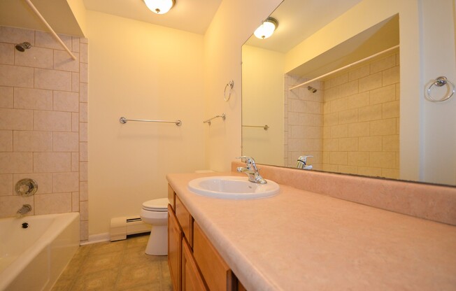 1 bed, 1 bath, 800 sqft, $1,695, Unit 539-5