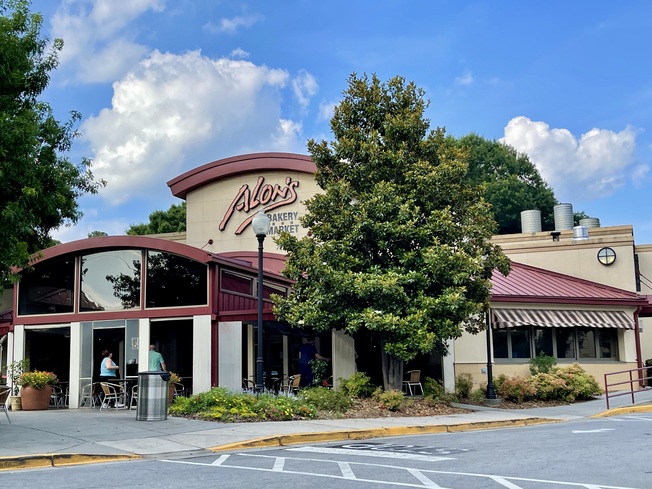 Alon's Bakery in Dunwoody