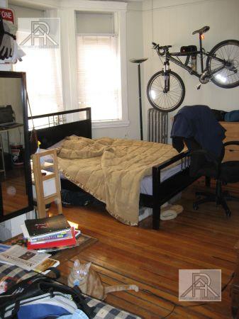 890 Huntington Ave