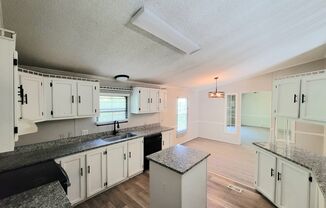 Stunning 3-bedroom, 2-bathroom home located in Charlotte, NC