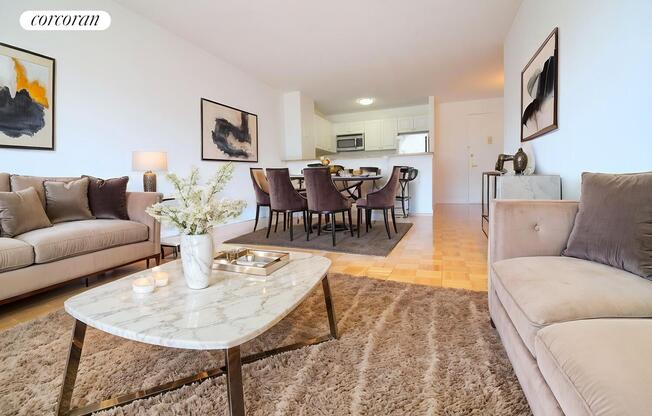 2 beds, 2 baths, $8,400, Unit 6G