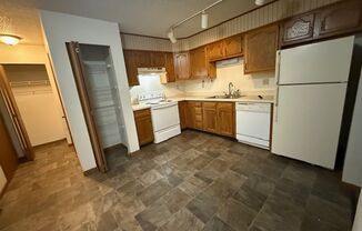 1116 North Point Drive Building D