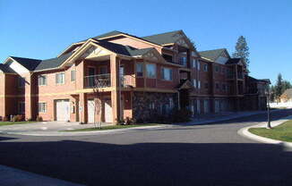 Main Level PHEASANT RUN CONDO (PR#6)