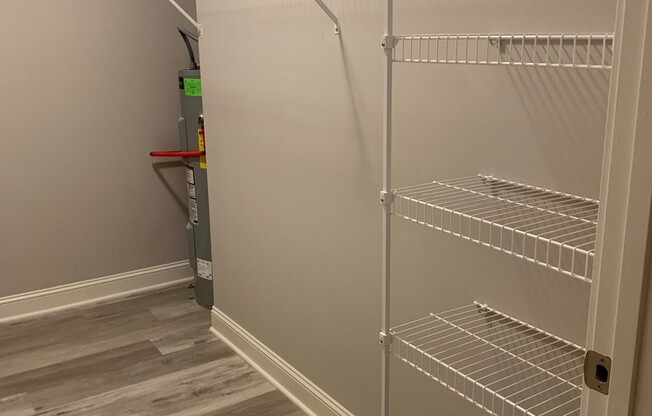 1 bed, 1 bath, 848 sqft, $775, Unit 35